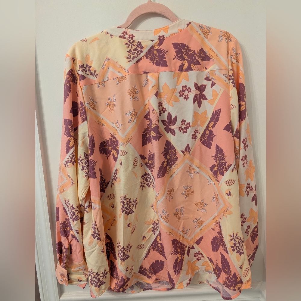 D & Co Pastel Floral Long Sleeve Blouse Size XL - Picture 5 of 6